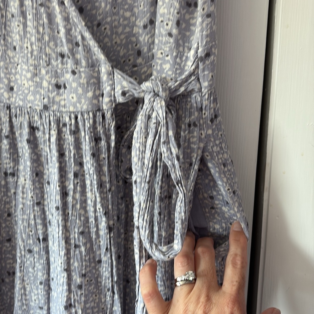 Universal Thread Ruffle Wrap Dress - image 5